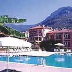 Club Pink Palace 올루데니스