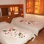Club Pink Palace 3*
