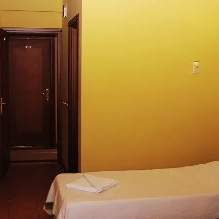 Club Pink Palace Hotell