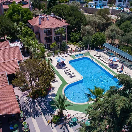 Hotell Club Pink Palace