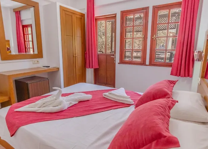 Hotell Club Pink Palace