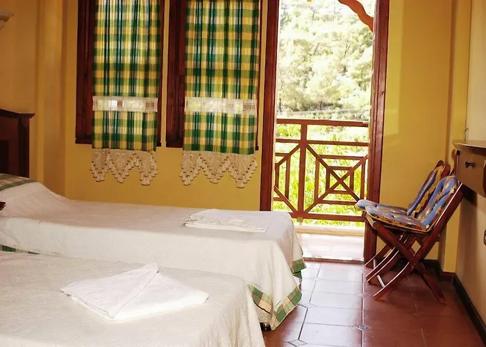 Hotell Club Pink Palace