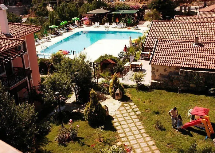 Club Pink Palace Hotell Öludeniz