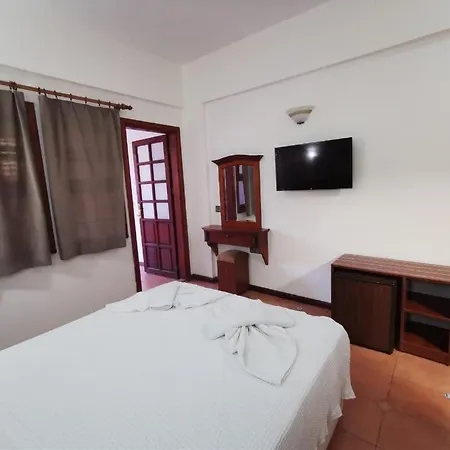 ホテル Club Pink Palace オルデニズ