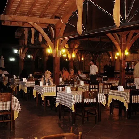 Club Pink Palace Hotel Oludeniz