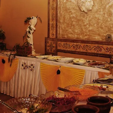 Club Pink Palace Hotel Oludeniz