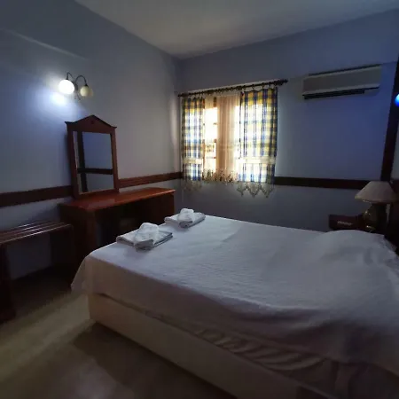 Club Pink Palace Hotel 3*