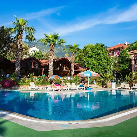 Club Pink Palace 3*