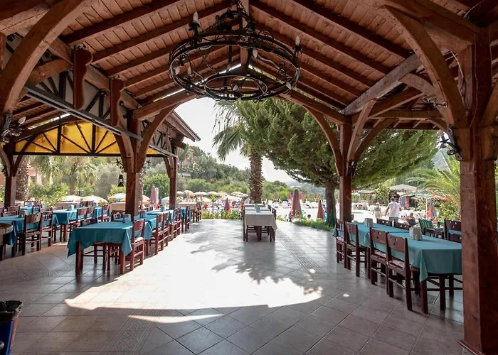 Club Pink Palace Oludeniz