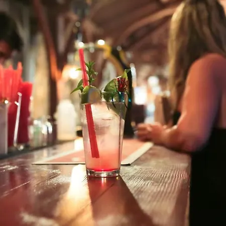 Club Pink Palace Öludeniz