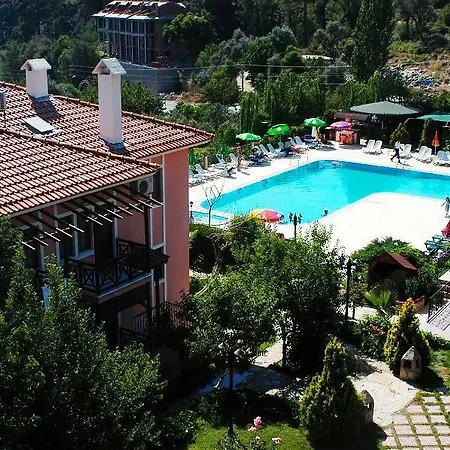 Club Pink Palace Hotell Öludeniz