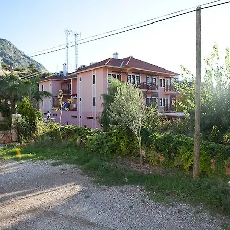 Club Pink Palace Hotell