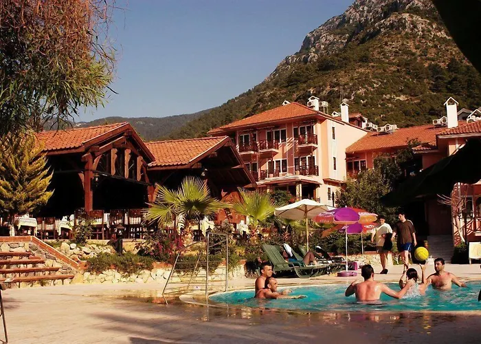 Club Pink Palace Hotell Öludeniz