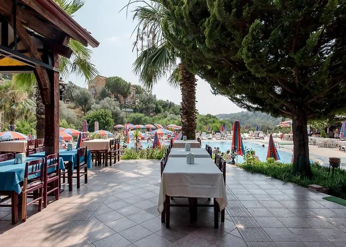 Club Pink Palace Hotell Öludeniz